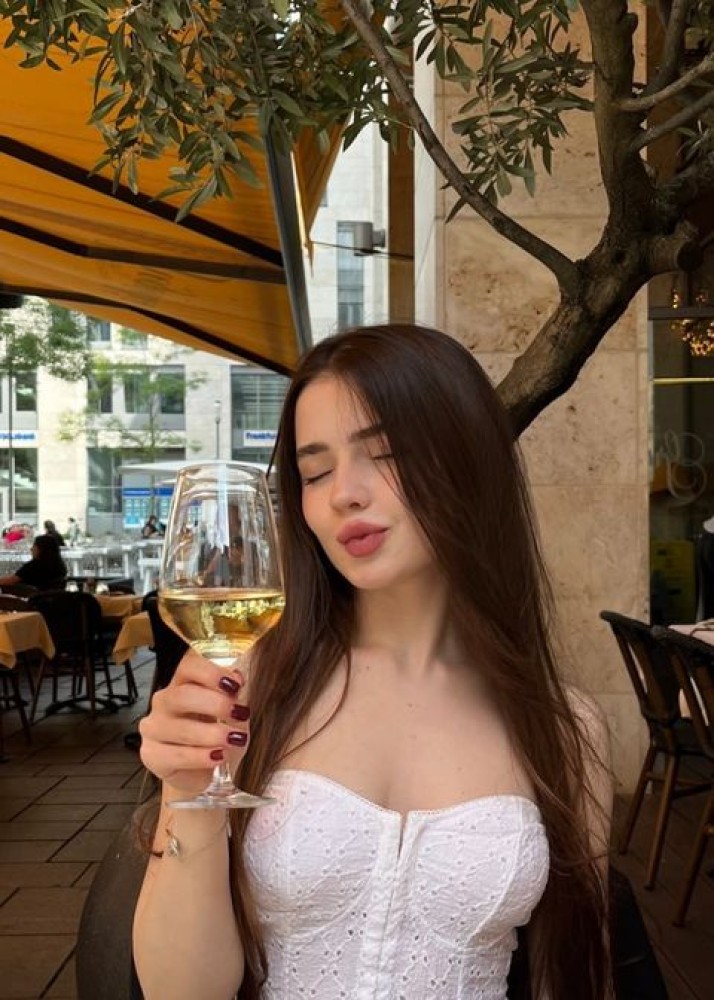 Индивидуалка Эля фото № 2 в городе Тамань